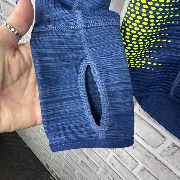 🏃‍♀️|•FILA•| Sport Running Zip Pullover Size XS - Picture 9 of 13